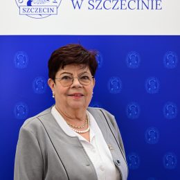 A. Wiceprezes Halina Ey-Chmielewska